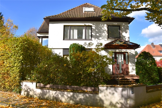 Hausansicht Bielefeld - Gellershagen Einfamilienhaus Familienfreundliches Wohnen in BI-Gellershagen