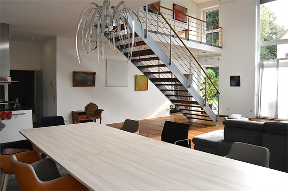 Raumansicht mit Treppenzugang Einfamilienhaus Bielefeld
