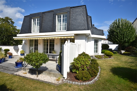 R�ckansicht Einfamilienhaus Bielefeld