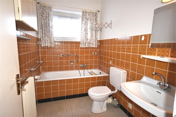 Badezimmer EG Einfamilienhaus Bielefeld