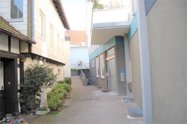 Zugang zum Hauseingang Mehrfamilienhaus Bielefeld