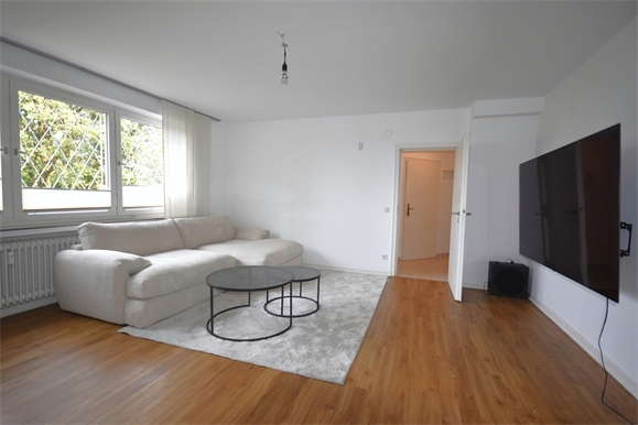 Mittelpunkt Wohn-Ess-Bereich Etagenwohnung Bielefeld