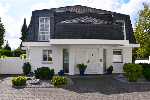 Vorderansicht Einfamilienhaus Bielefeld