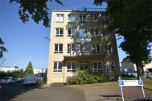 Vorderansicht Ansprechendes B�rogeb�ude in Steinhagen