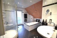 Badezimmer DG VERKAUFT!!! Attraktives Einfamilienhaus mit Wohlf�hlcharme in BI-Heepen