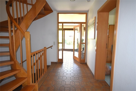 Dielenbereich mit Entr�e Einfamilienhaus Bielefeld