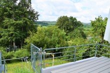 Terrassenausblick VERKAUFT!!! Zauberhaftes Wohnidyll am S�dhang von BI-Hoberge mit Weitblick