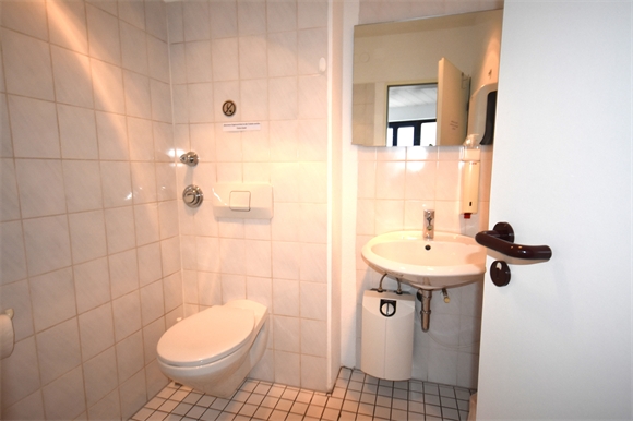 Sanit�rbereich Einheit 1 B�rofl�che Bielefeld