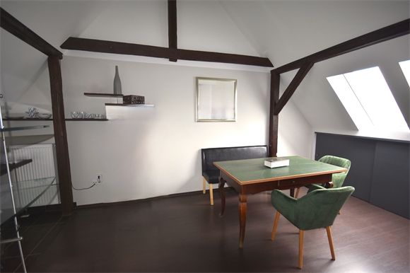 Nutzfl�che im Spitzboden Stadthaus Bielefeld